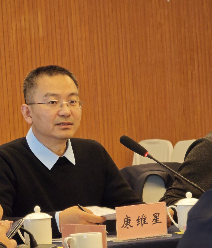 东信达出席中电标协企业信息化标准工作委员会第二届委员会第一次会议暨换届会议